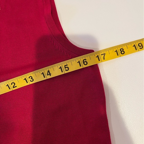 Y2K August Silk Red Sequin 100% Silk Tank Top vintage holiday festive retro 80s - Picture 8 of 9